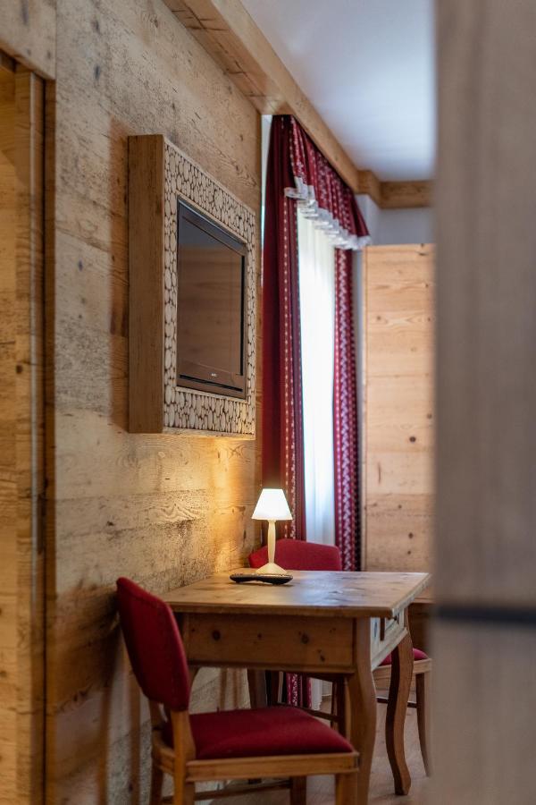 Hotel Christine Gargazzone Εξωτερικό φωτογραφία