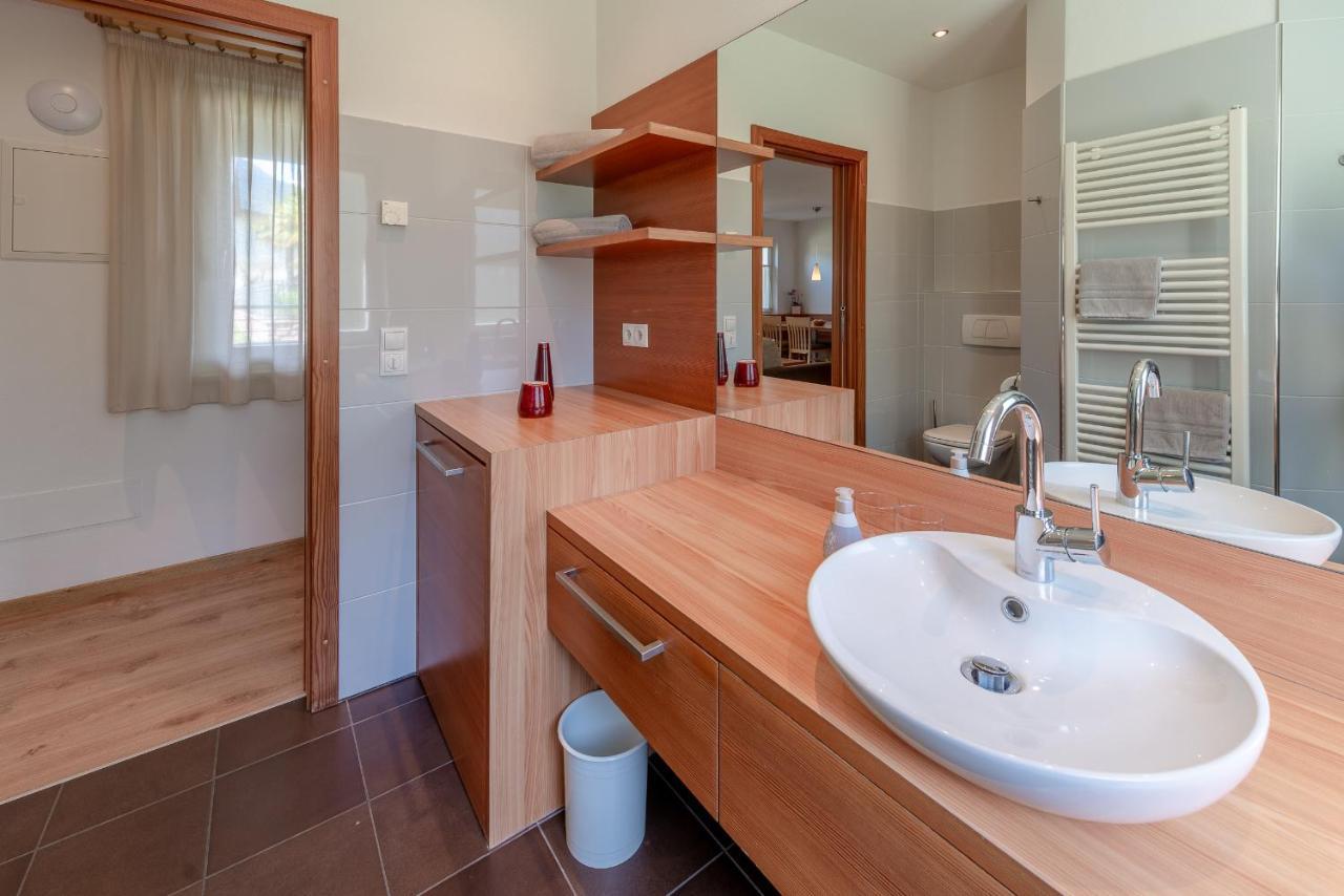 Hotel Christine Gargazzone Εξωτερικό φωτογραφία