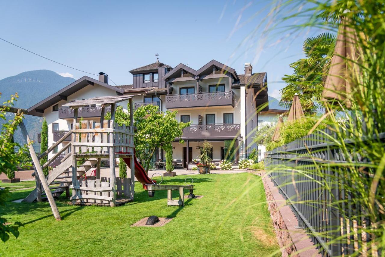 Hotel Christine Gargazzone Εξωτερικό φωτογραφία