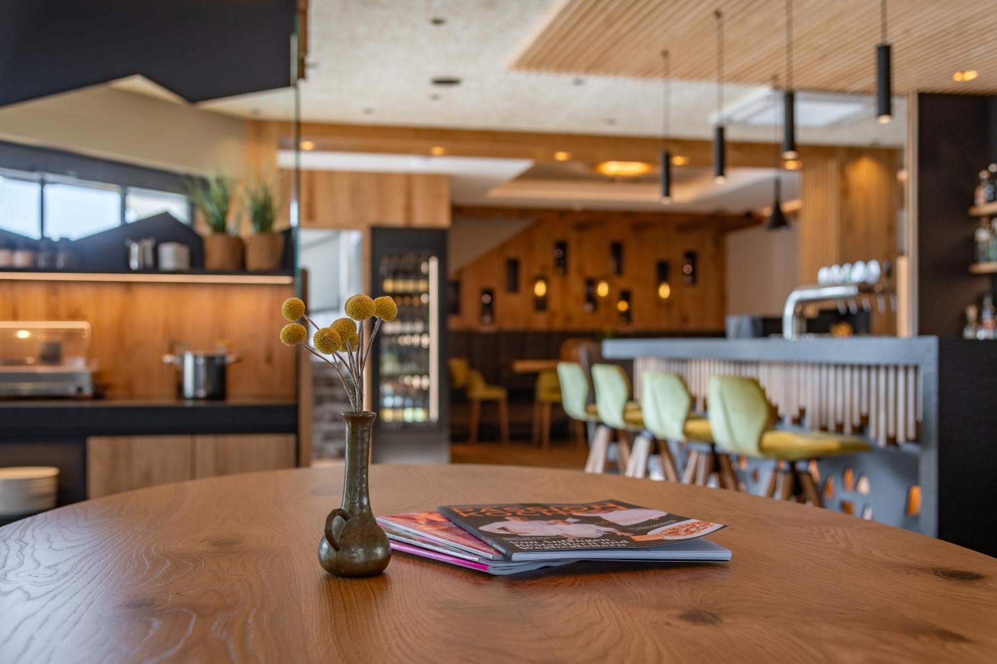 Hotel Christine Gargazzone Εξωτερικό φωτογραφία