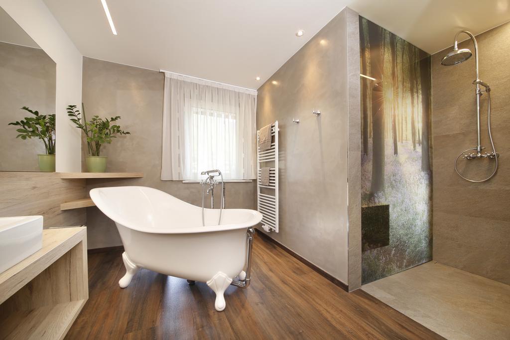 Hotel Christine Gargazzone Εξωτερικό φωτογραφία